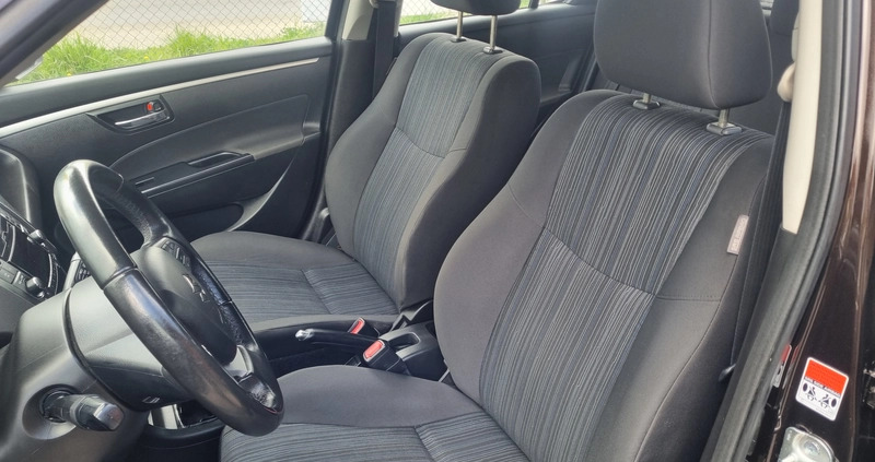 Suzuki Swift cena 29999 przebieg: 148000, rok produkcji 2014 z Zawiercie małe 667